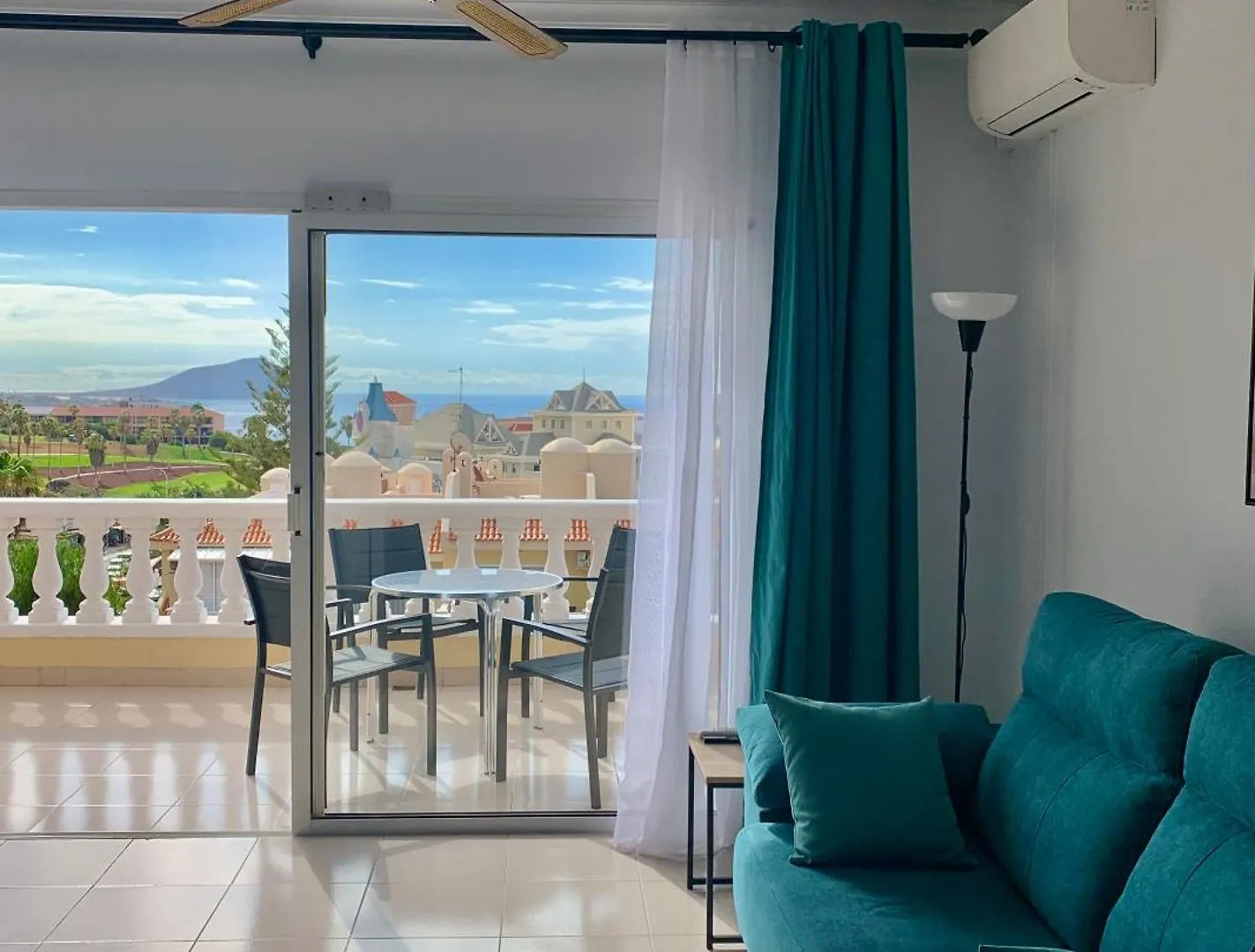 Appartement Ocean & Golf Vista Retreat à San Miguel de Abona Espagne
